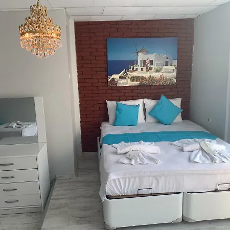 Royal Family Hotell 3*